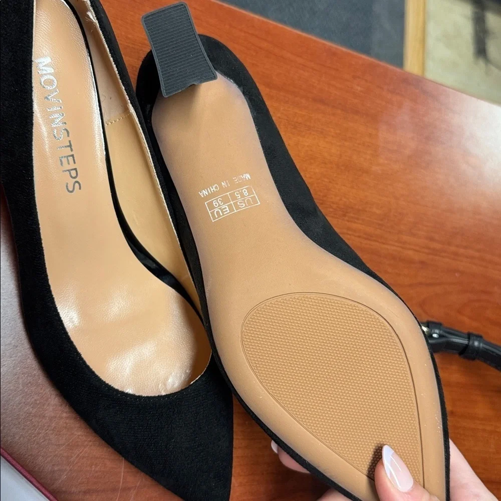 Movinsteps heels size 8.5 // 111413